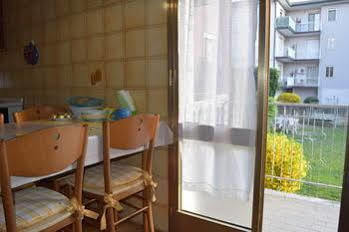 Casa Vacanza E Per Lavoro Elena E Carla 斯皮内亚 外观 照片